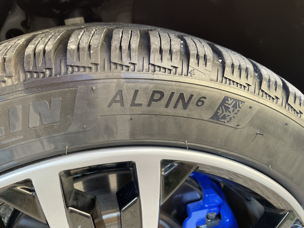 8423494D-CA69-4FB1-A671-DE8E9921F497