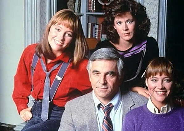 MARRIED-WITH-CHILDREN-1A-FOTOR.jpg