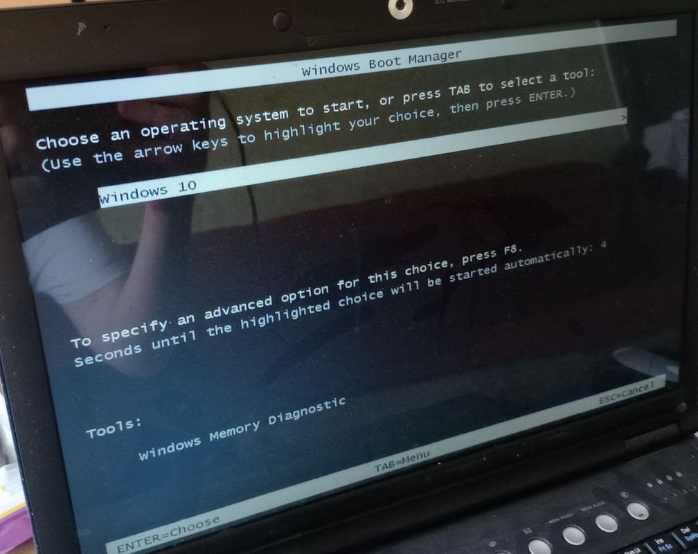 Появляется такое окно