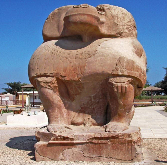 تماثيل البابون