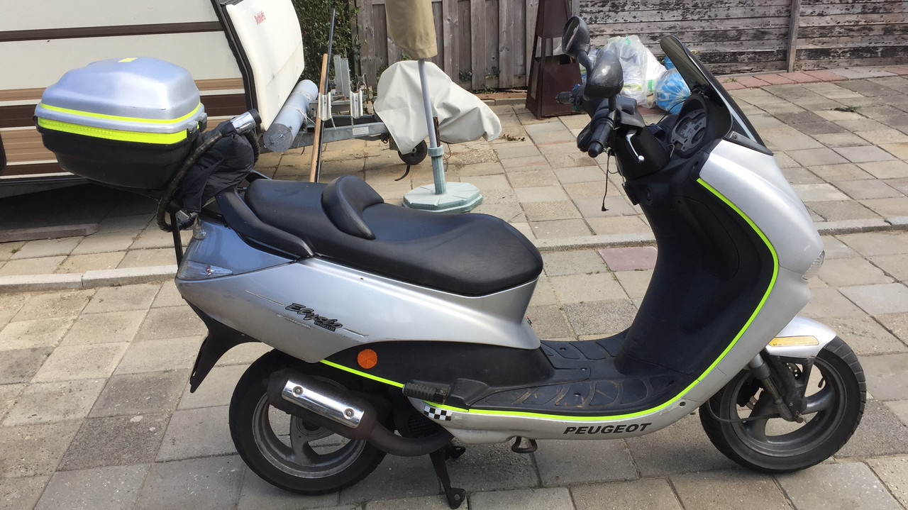 09E3BF7C-633B-42F6-BEF4-DB83091F1F97