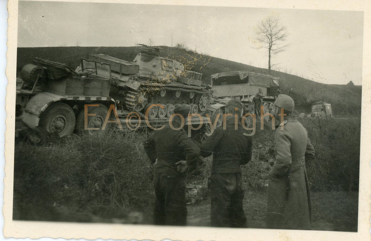 Panzer Tank Trailer Anhänger Foto
