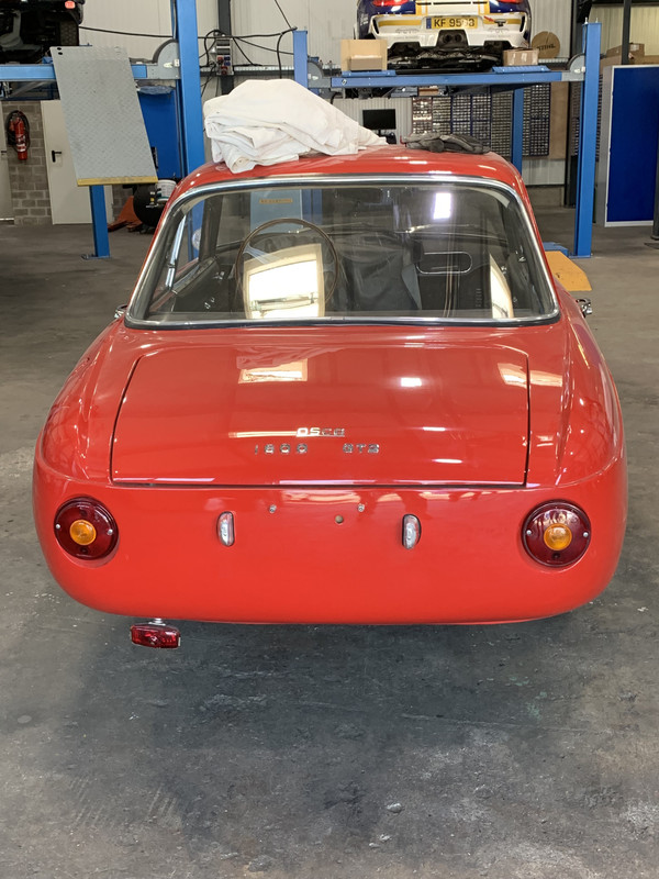 8B720BF3-A6B6-4F85-BA55-2D3203B49B01