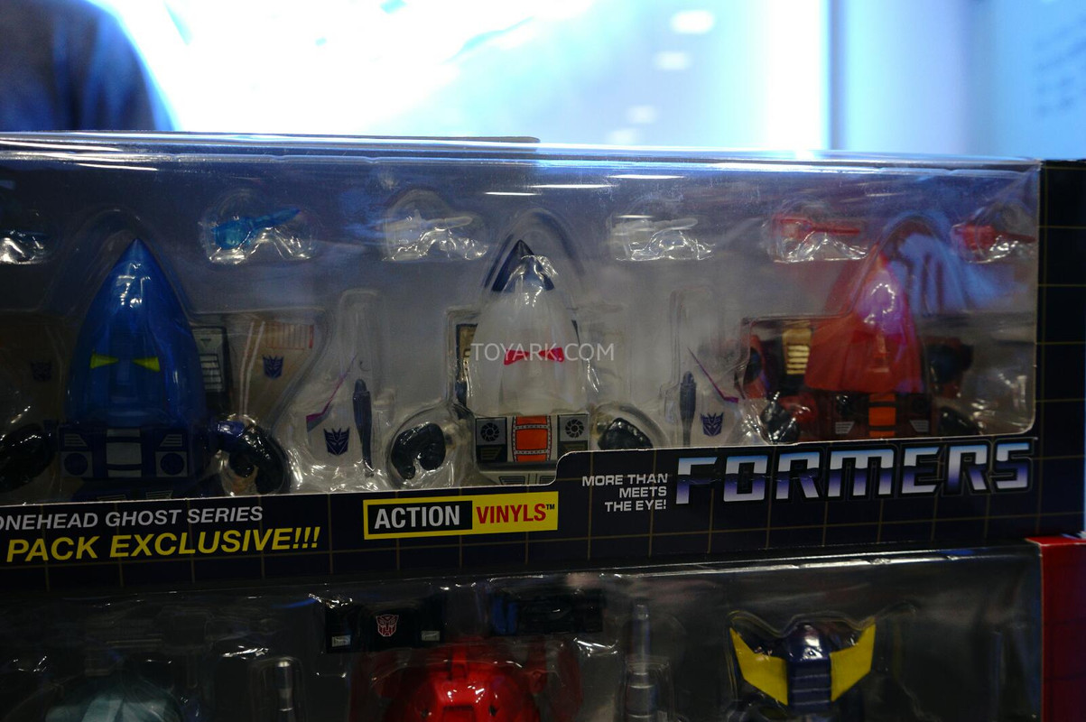 SDCC-2014-Loyal-Subjects-Transformers-018_140633