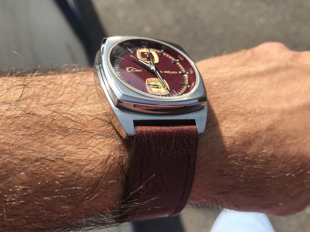 A2723234-AE00-41F5-B8D9-327C835D1693