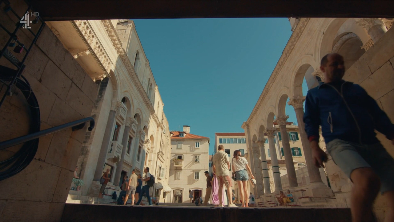 2022-04-11_21_30_Chan4_Travel-Man-48-Hours-In-Split_10x2.mp4_snapshot_27.37.196