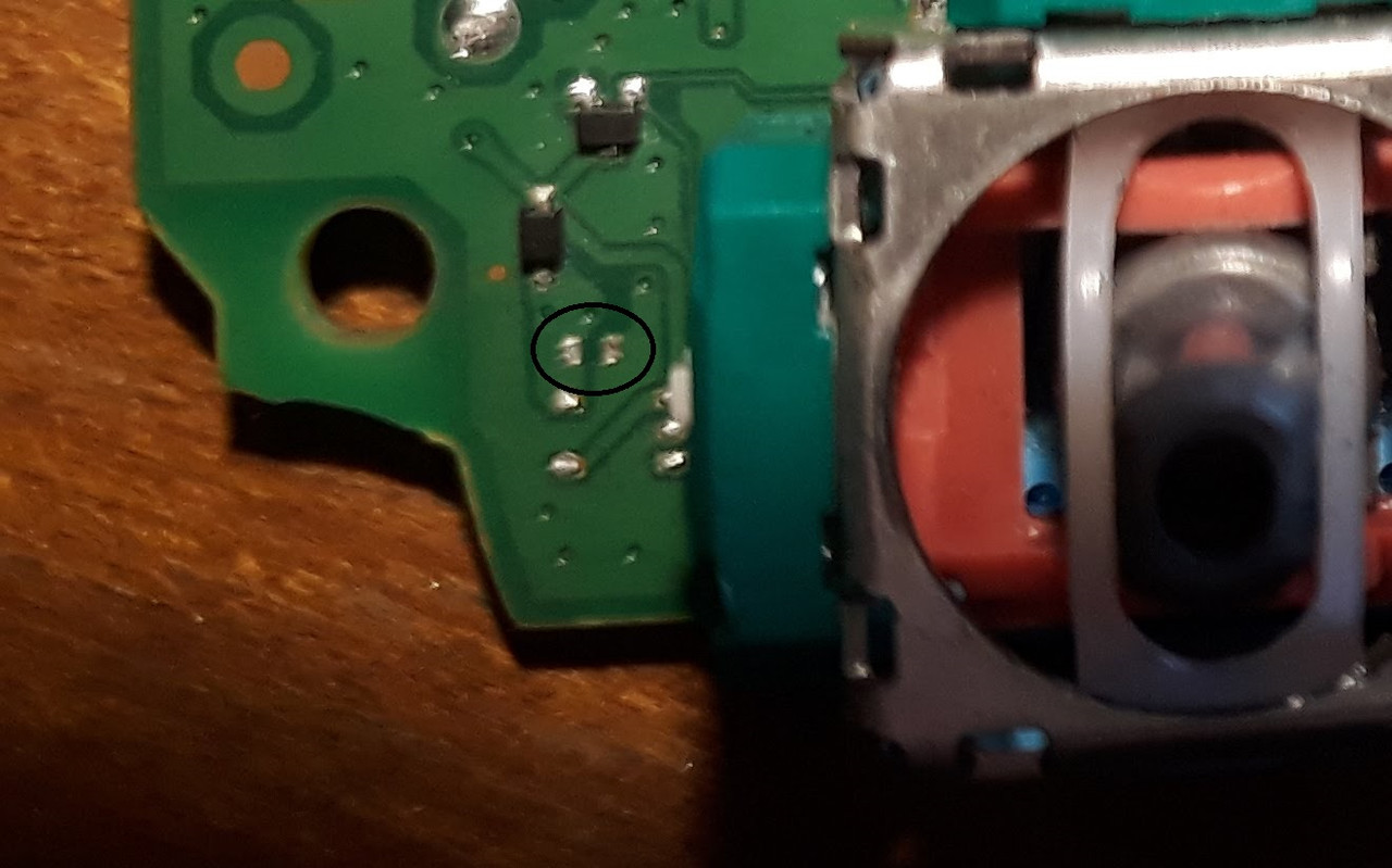 JDM-040 (1-981-330-21) 4