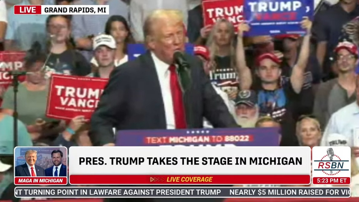 LIVE: PRESIDENT TRUMP AND JD VANCE HOLD MAJOR RALLY IN GRAND RAPIDS ...