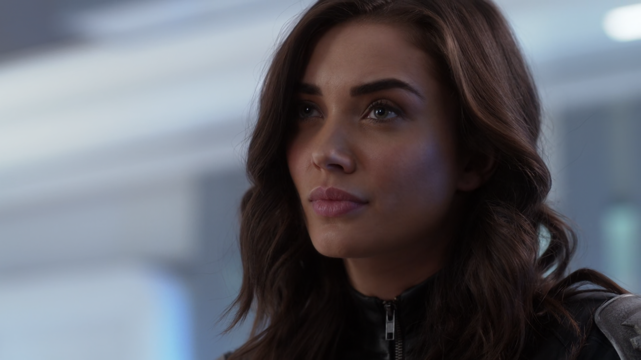 Supergirl.S03E11.Fort.Rozz.1080p.10bit.AMZN.WEB-DL.AAC5.1.HEVC-V