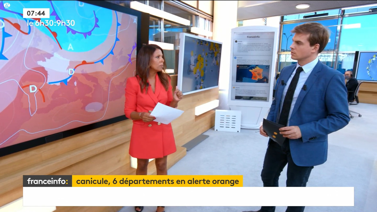07.30 - 05.29.00 - 9h30. Entre JT, chroniques, invités et revues de p....ts_snapshot_01.21.13.832