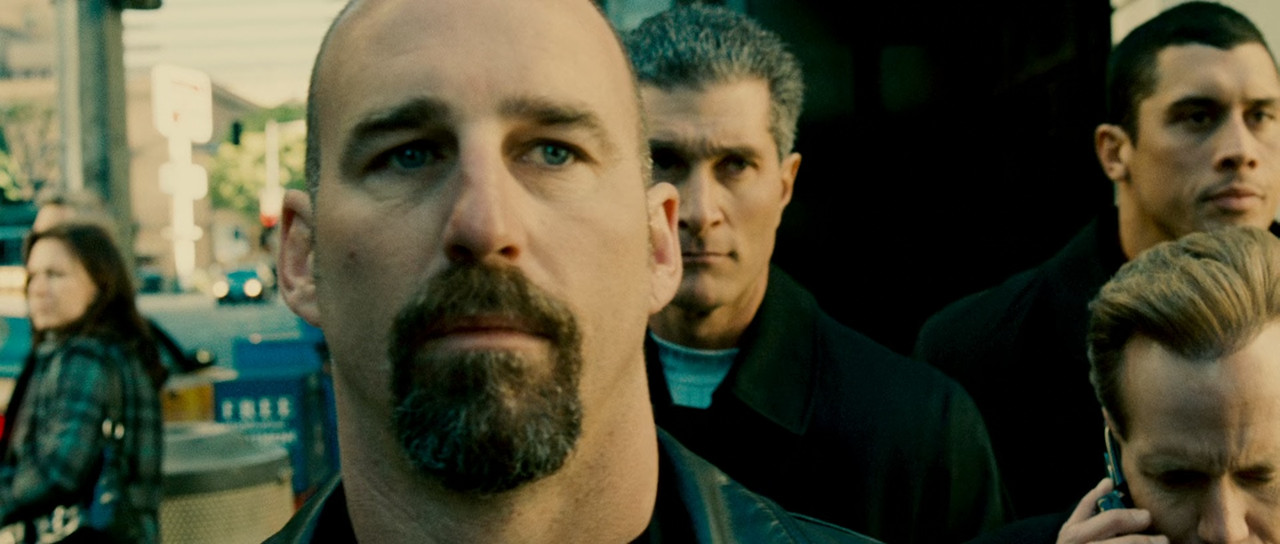 Smokin' Aces 2006 (1080p x265 10bit Tigole).mkv_