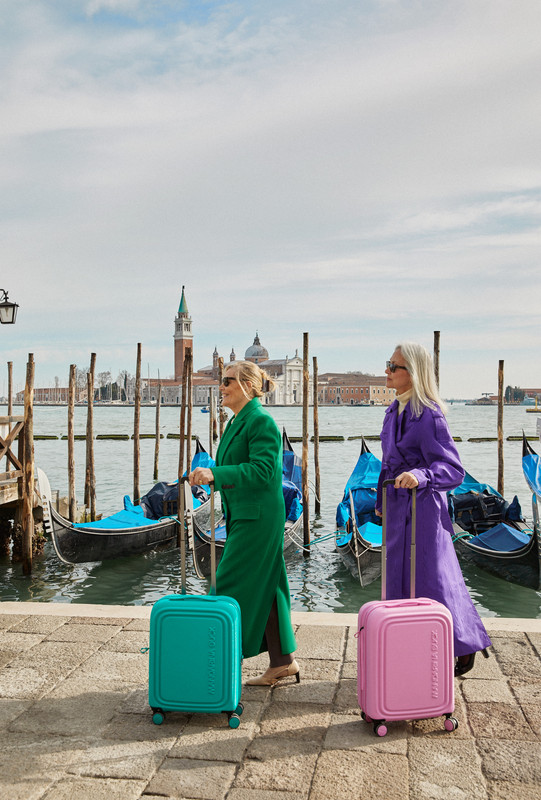 Le Sciure di Instagram da Milano a Venezia con Mandarina Duck