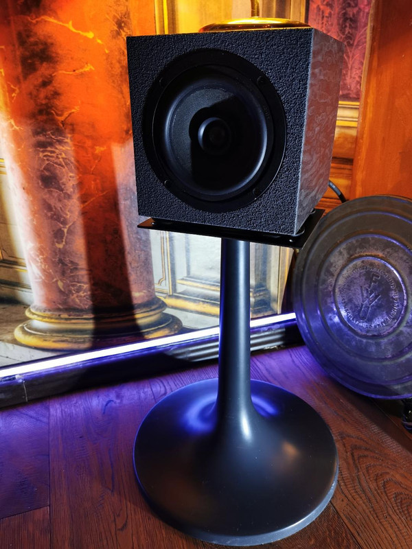 AAFAC4CF-48E0-46E0-B649-544B8076041B