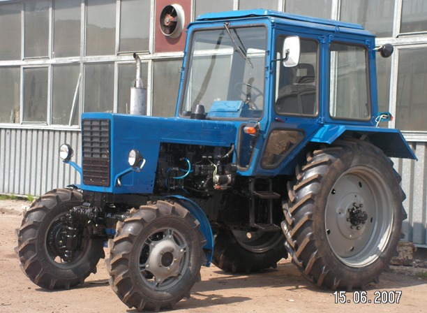 Traktor-Belarus-MTZ-80 (3)