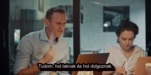 Navalnij (Navalny) (2022) 1080p WEBRip x264 AAC5.1 HUNSUB MKV - színes, feliratos amerikai életrajzi, dokumentumfilm, 99 perc N3