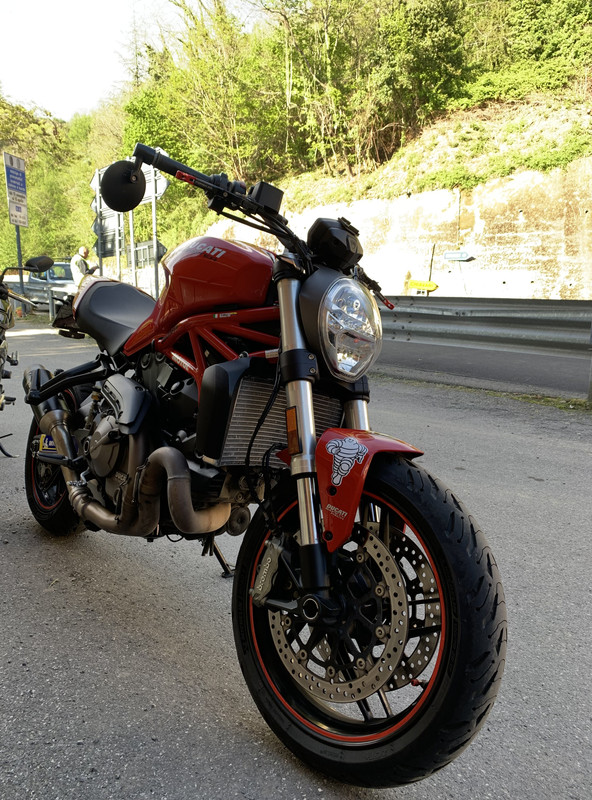 D6D76162-95EC-4303-BB90-06DEAF9F8195