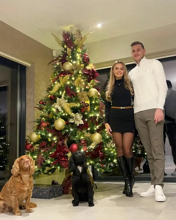 [Image: 135a9c75-f783-4f5d-8222-dbf851598d0a.jpg]