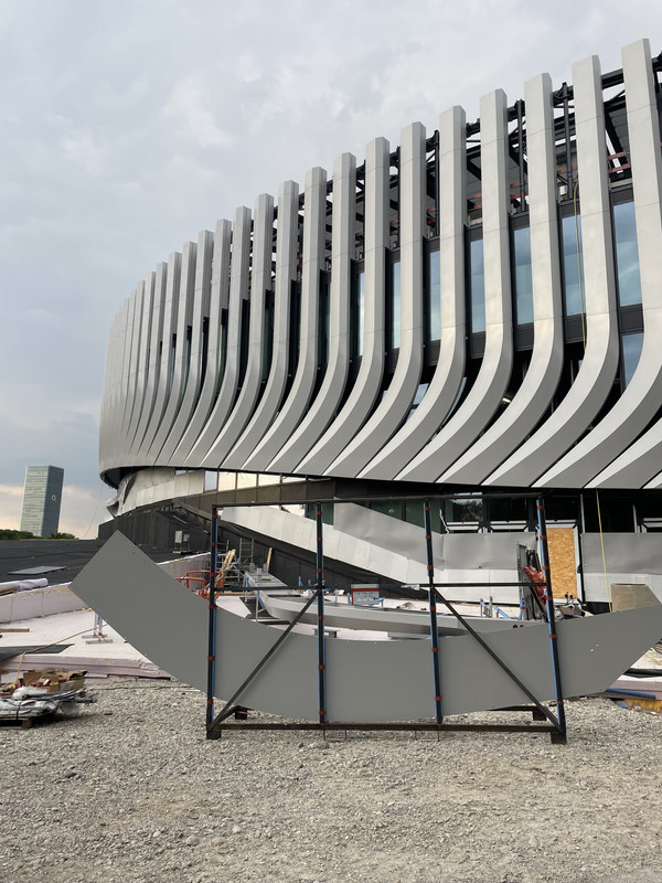 EEB1504E-23D4-48A8-BDBC-D7DE6D8660B7