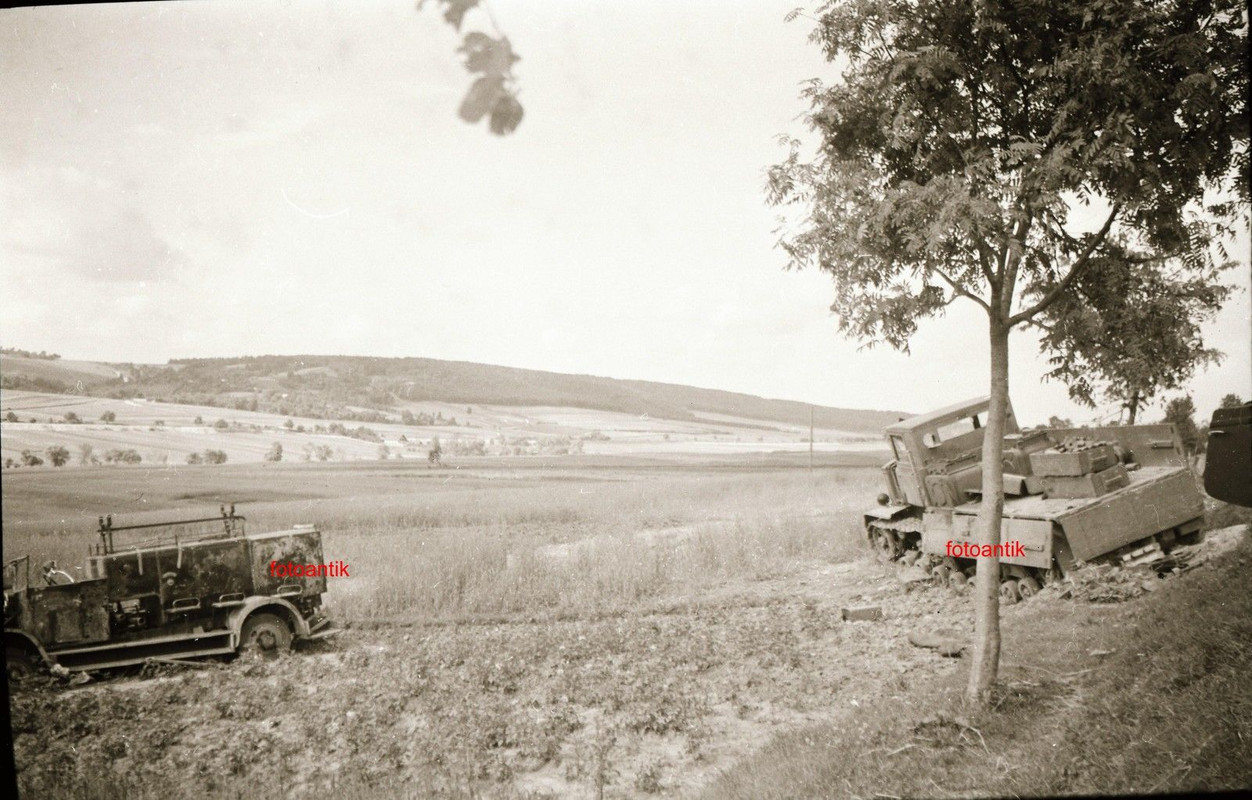 Ostfront, Kaukasus, russisches Panzer Fahrzeug, Kette,