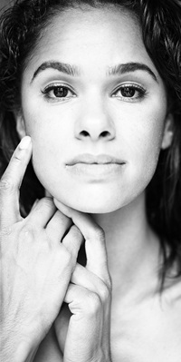 marzena close up 200 x 400 b and w