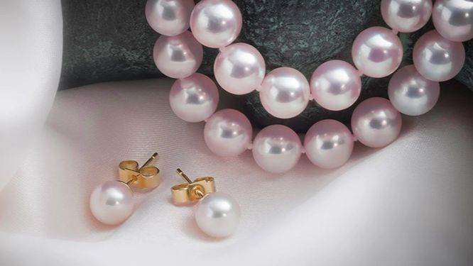 Pink Pearls Are Classic Ones NYT