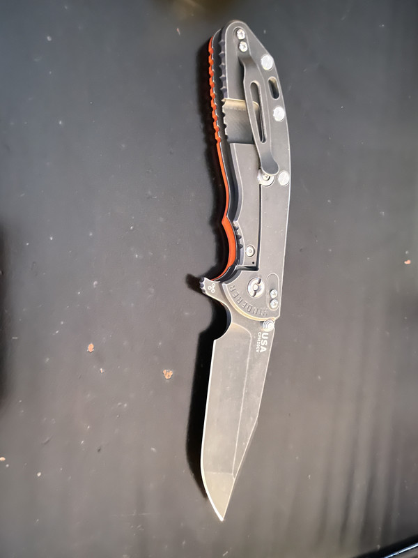 B98931DD-5D15-44D9-9125-E04535BA5E53