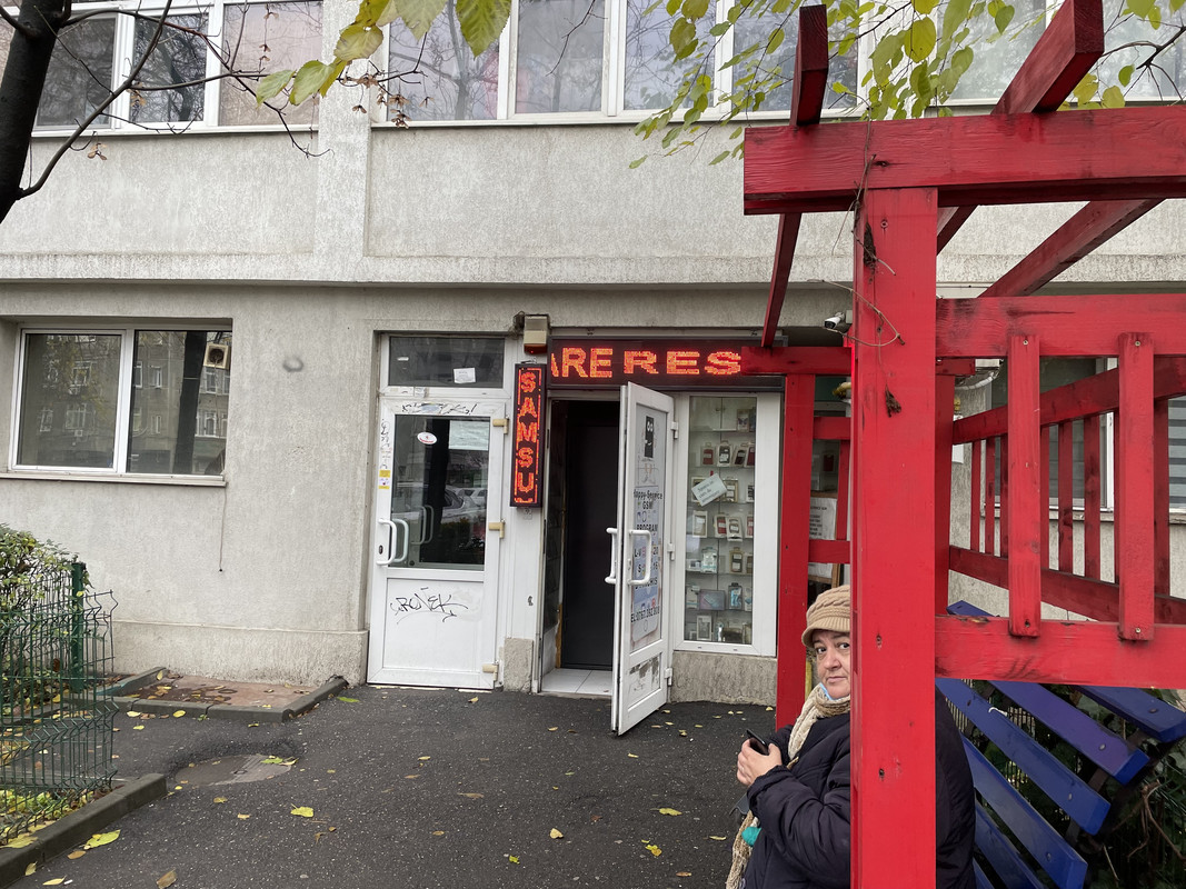 476BF5B3-DDEE-47C6-8B8E-7AF57CAADAD9