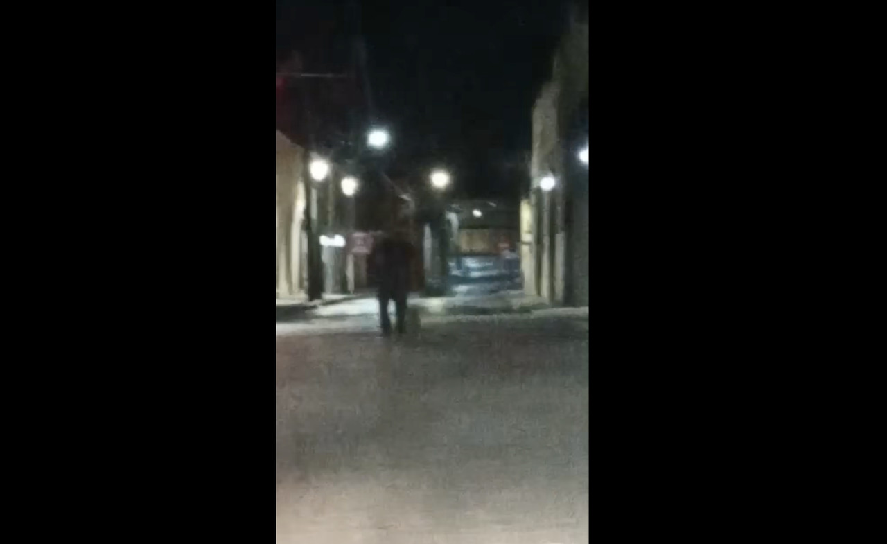 Graban a presunto Pie Grande en Saltillo, señalan que se trata de un indigente