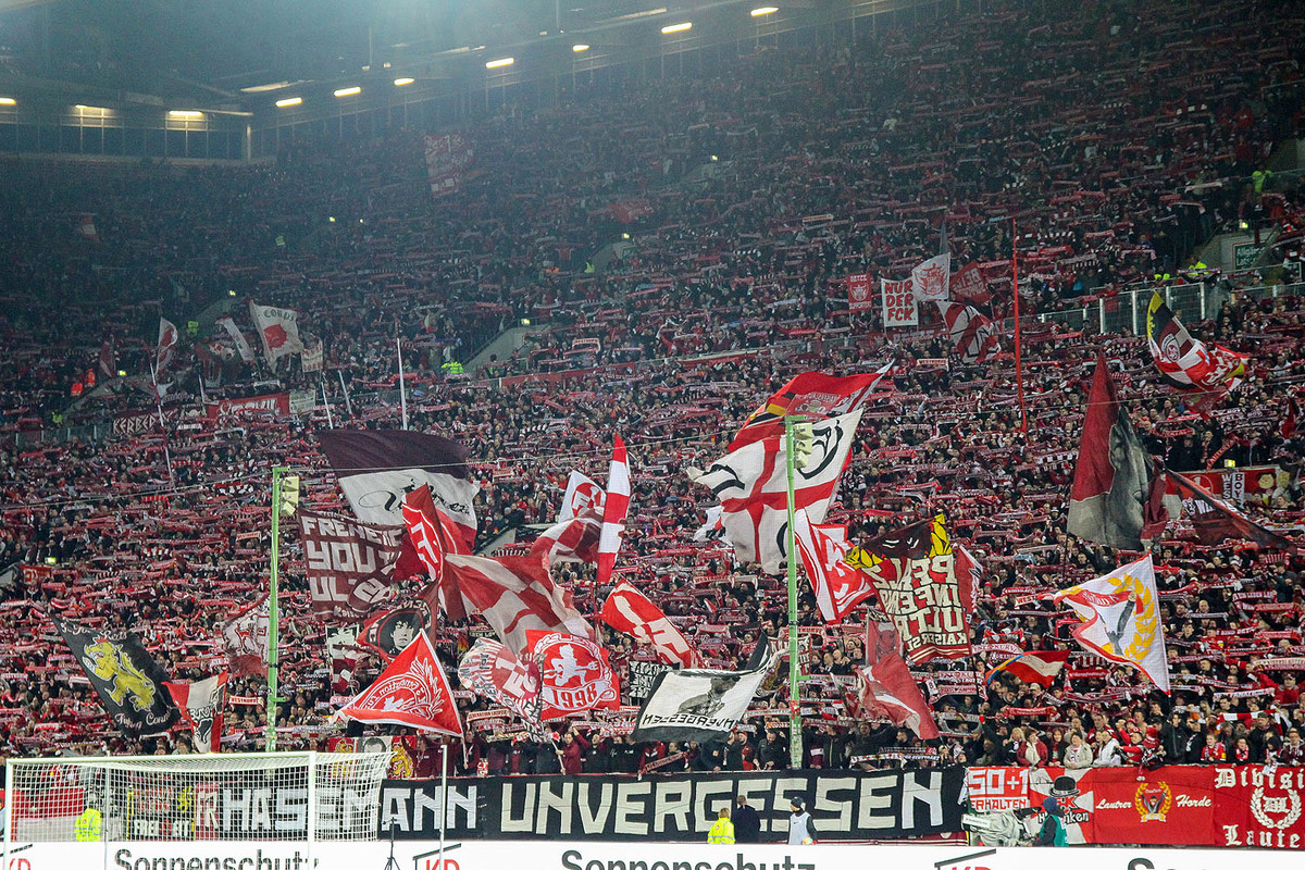 1-fc-kaiserslautern-1-fc-heidenheim-2-bundesliga-2022-2023-1