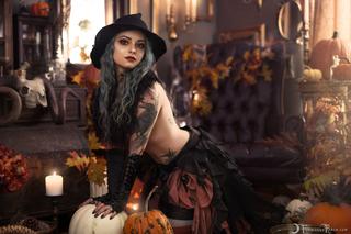 full_allhallowseve_10_5B77102792