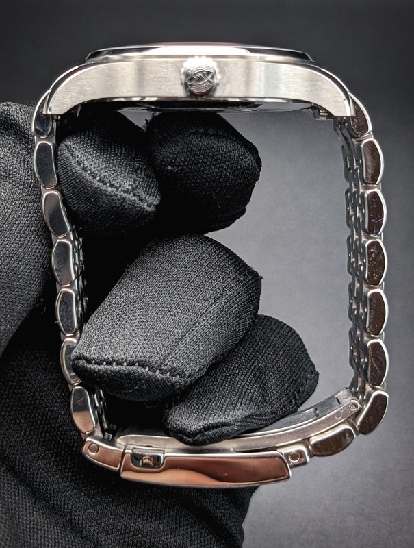 PXL 20251223 004206115 PORTRAIT ORIGINAL