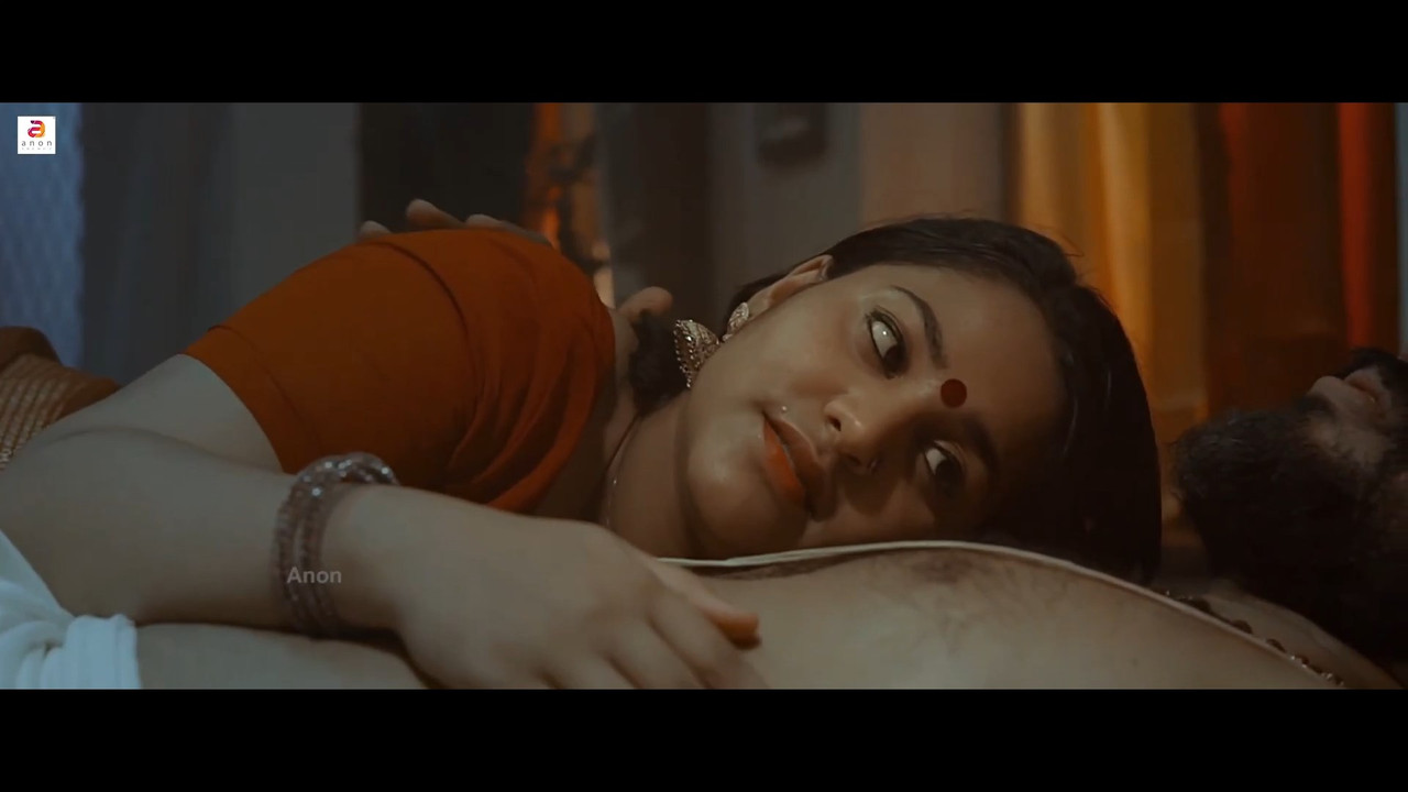 Hot Mallu Actress from shortfilm Geetha.mkv_snapshot_01.20.110