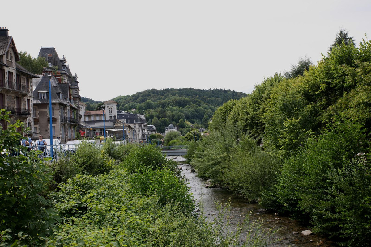 Auvergne 46.JPG.1