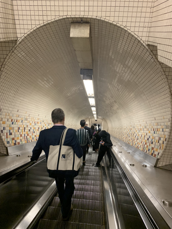 238595BF-3F21-4C1A-9E82-0CC59B9A29EF