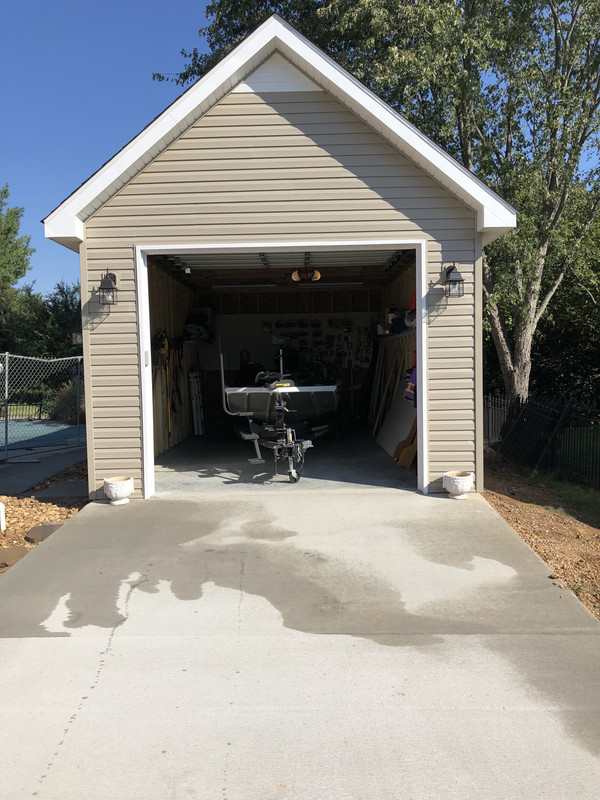 4EEC89E0-7E51-48FF-90A0-2813BF74D310