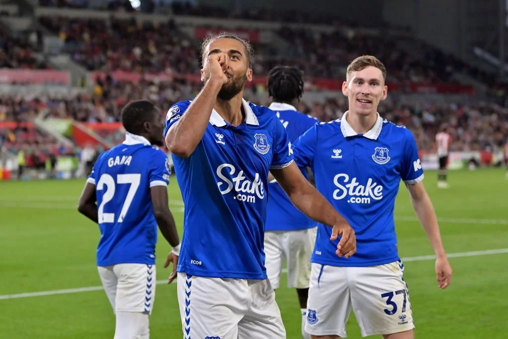 Dominic Calvert-Lewin scoring for Everton