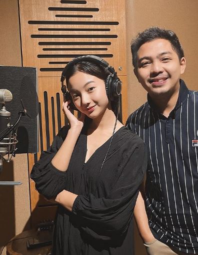 Glenca dan Ade Govinda