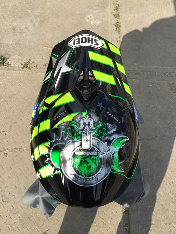 6D32D6D8-F5C0-4F6C-8295-F9CAF0E8434B