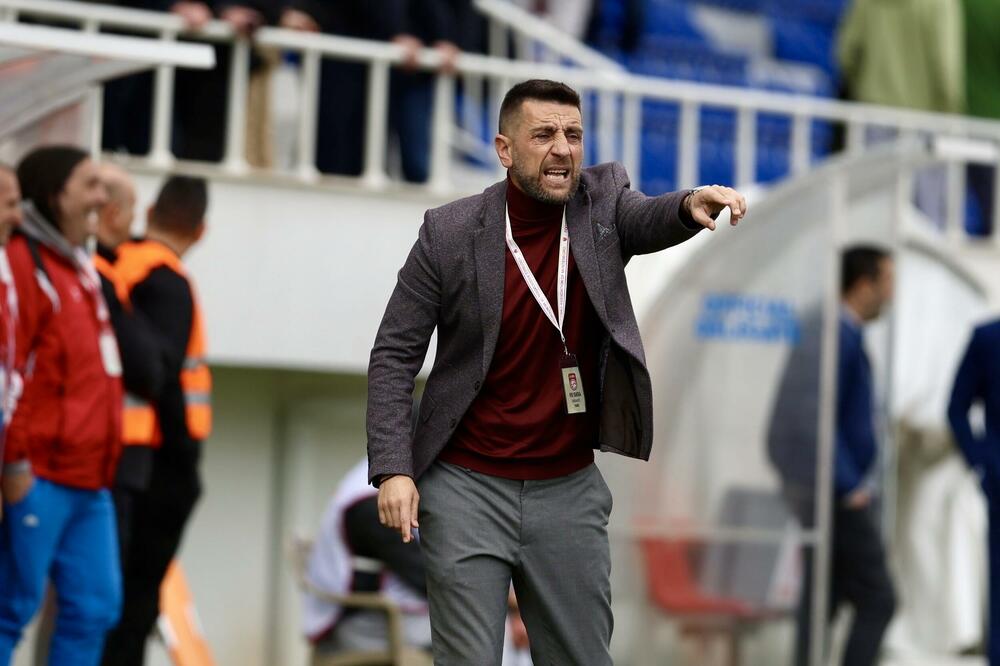 Milan Radulović FK Iskra