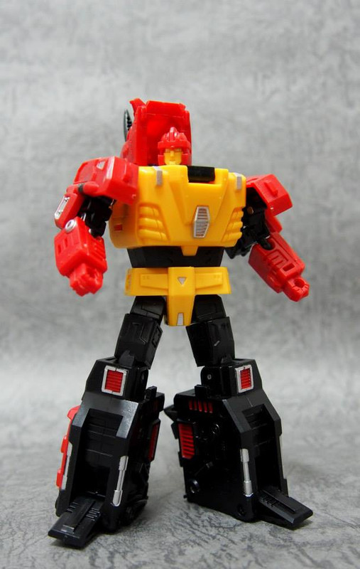 264422_330890007038411_14864673_n