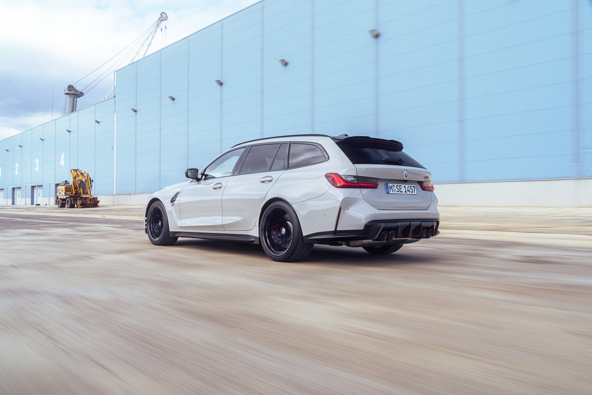 P90468116_highRes_the-first-ever-bmw-m(1)