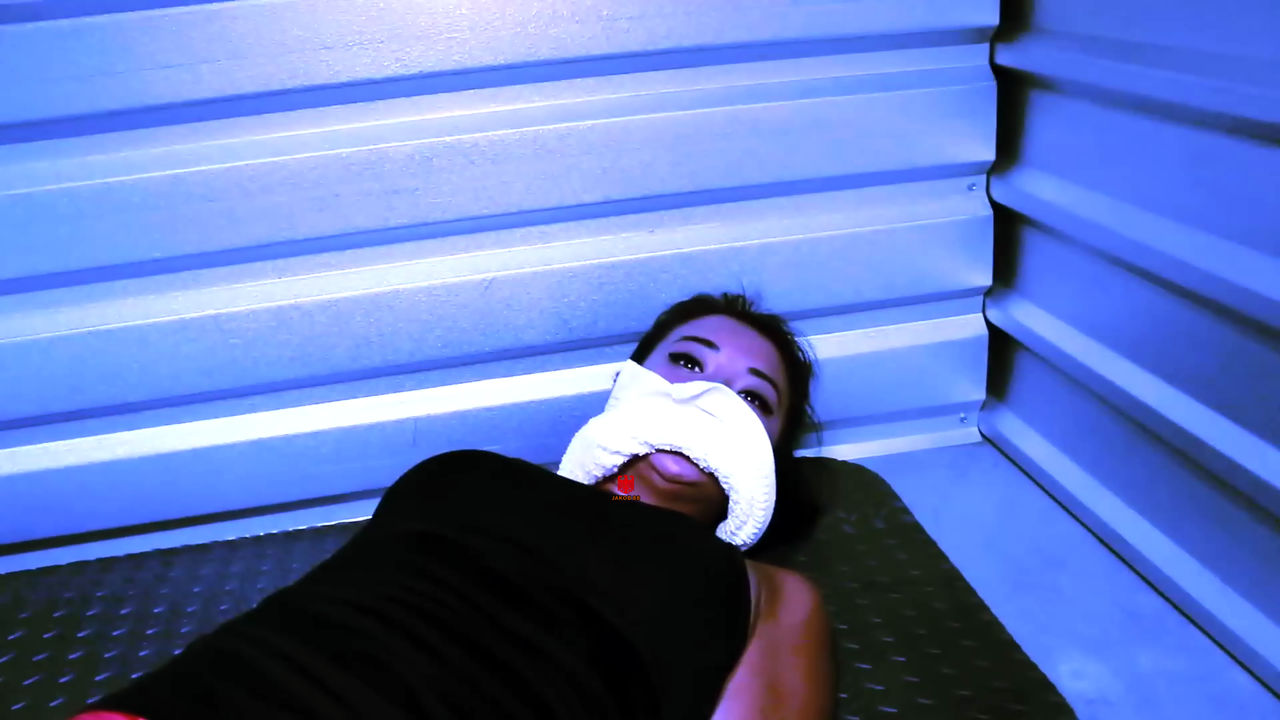 Carly Sunae 7 Dr Nguyen 2014