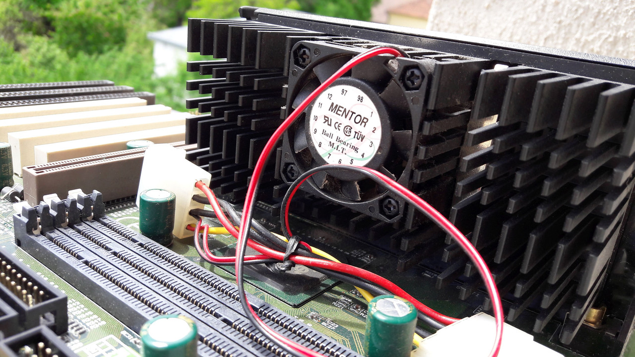 EPOX-EP-61LXA-M-P2-233-08