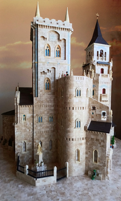 Piazza San Raffaele 003