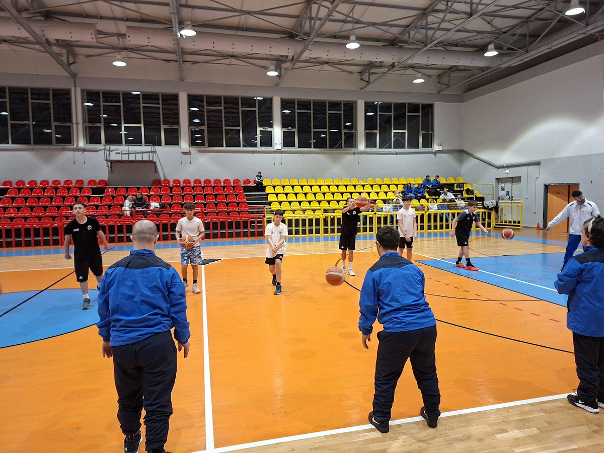 594141991 1482913493836498 1605544386399451615 n