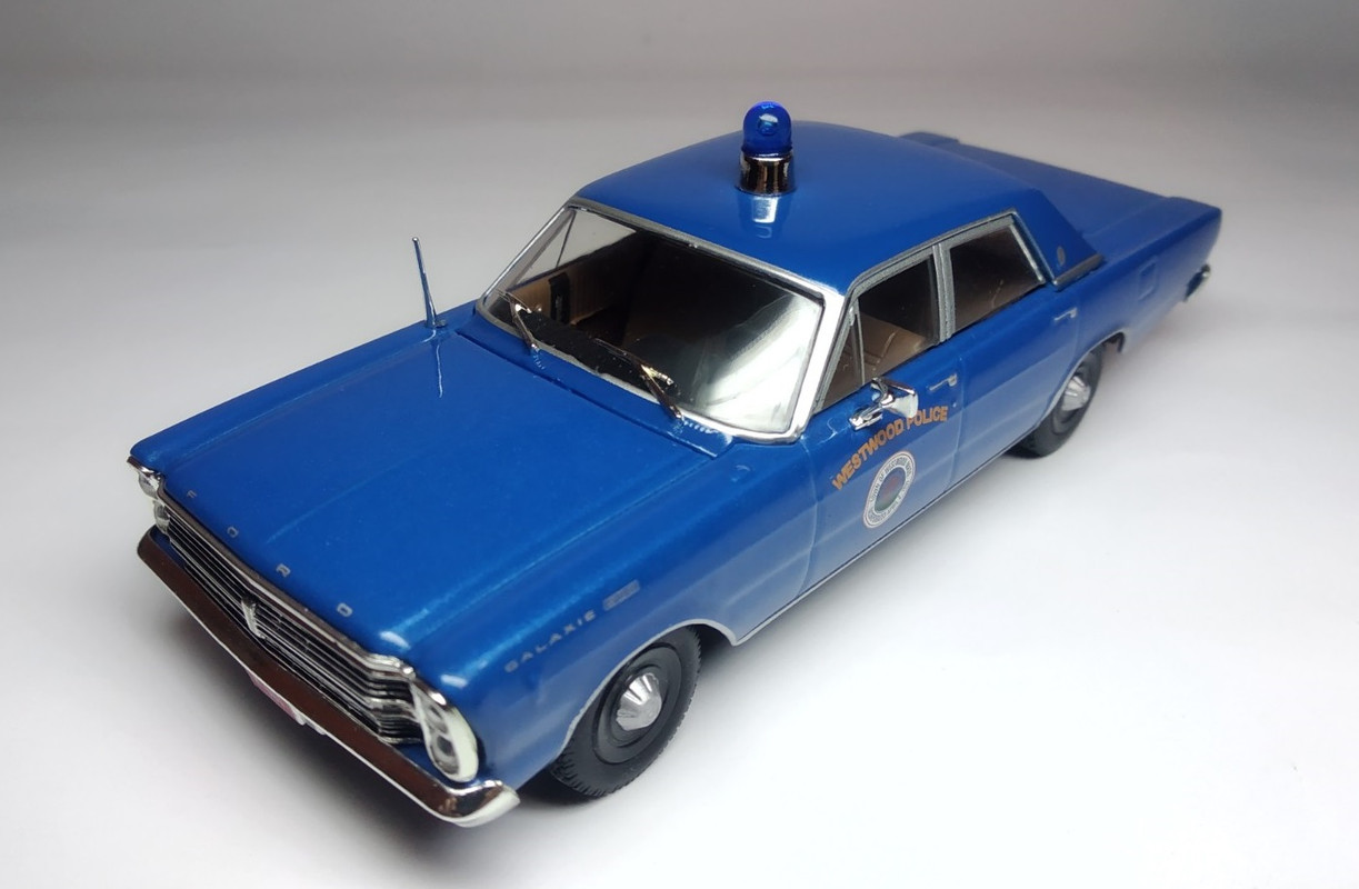 Ford Galaxie 1966 (9)