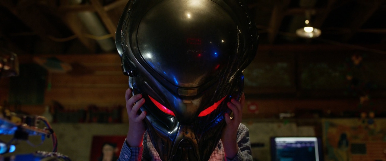 The.Predator.2018.WEB-DL(1080p).mkv_snapshot_00.44.07_[2018.11.2