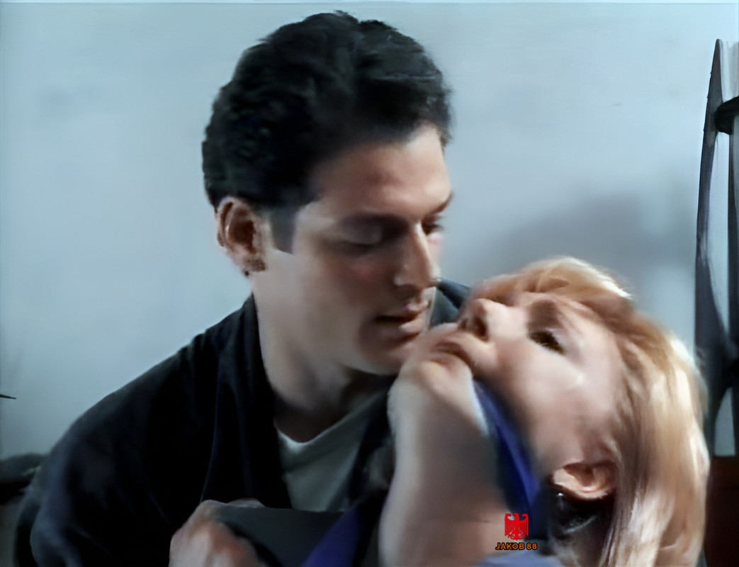 Kim Yates 3 - Striking Resemblance 1997