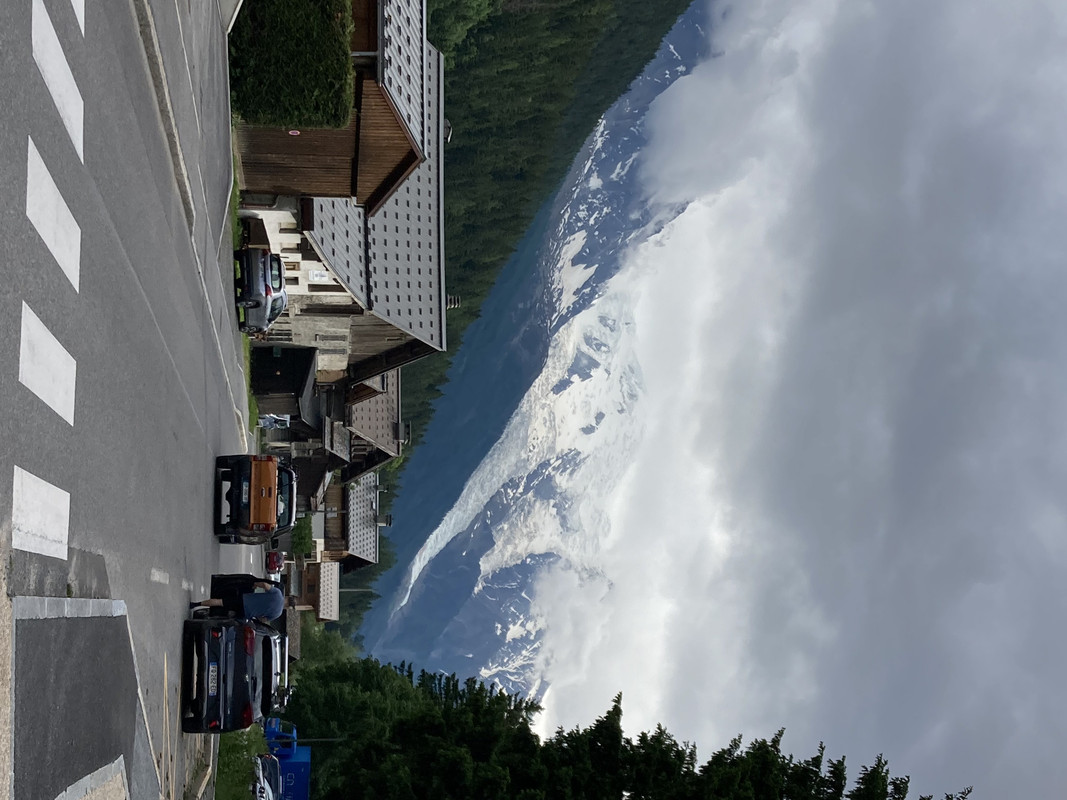4534-DB67-6-B39-4-D59-B86-F-2-CF44872-D010.jpg