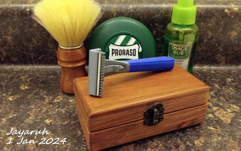 [Image: sos2240101.jpg]